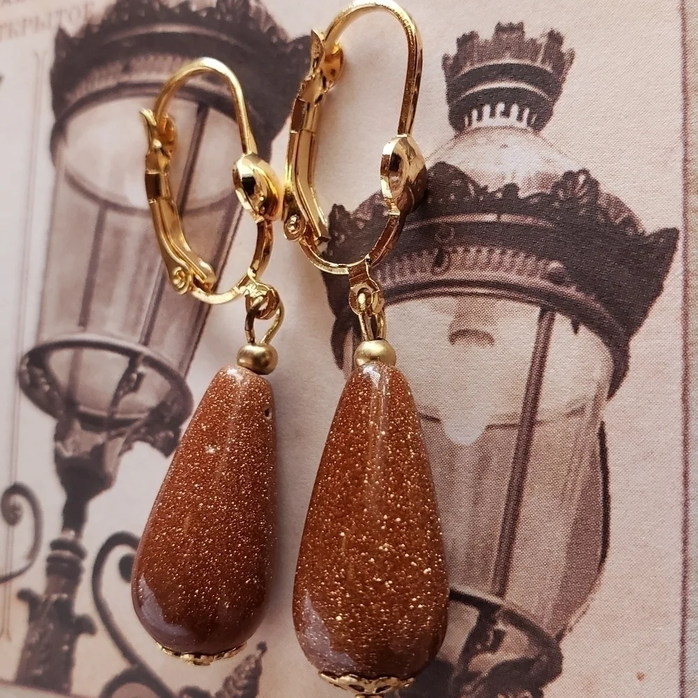 𝅺TEAR drop earrings - Picture 3 of 5